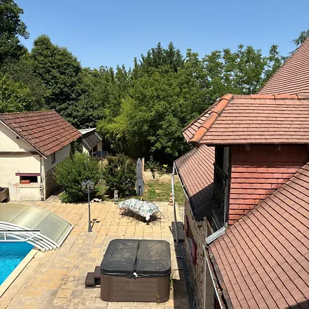 D'hotes Douceur 2 Pers Piscine Et Sarrazac (Dordogne)