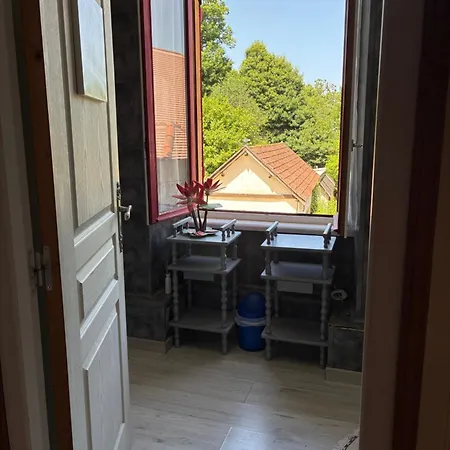 D'hotes Douceur 2 Pers Piscine Et Bed & Breakfast 3*